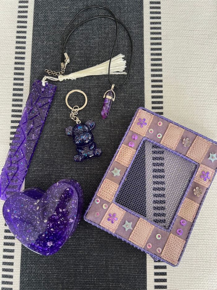 Boîte à bijoux en forme de cœur 💜 plus accessoires