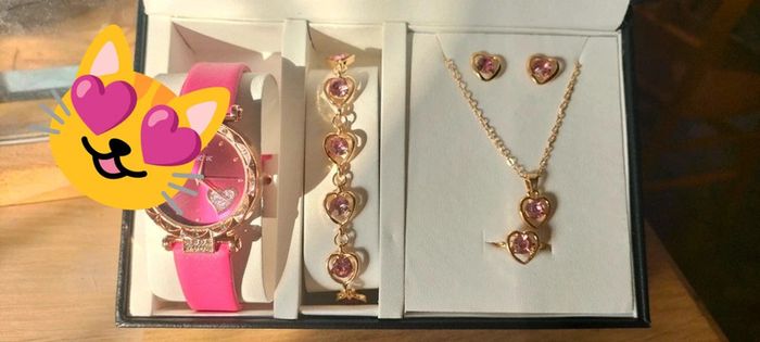 Parure rose coeur 5 pièces