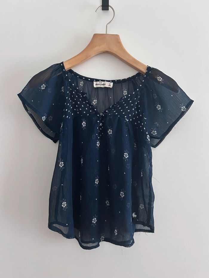 Haut abercrombie taille 12 ans