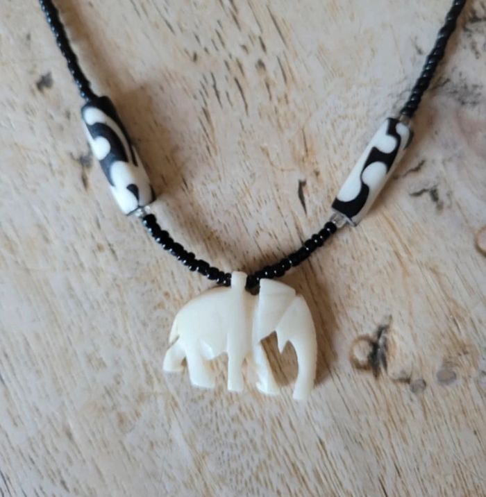 Collier éléphant Afrique - photo numéro 2