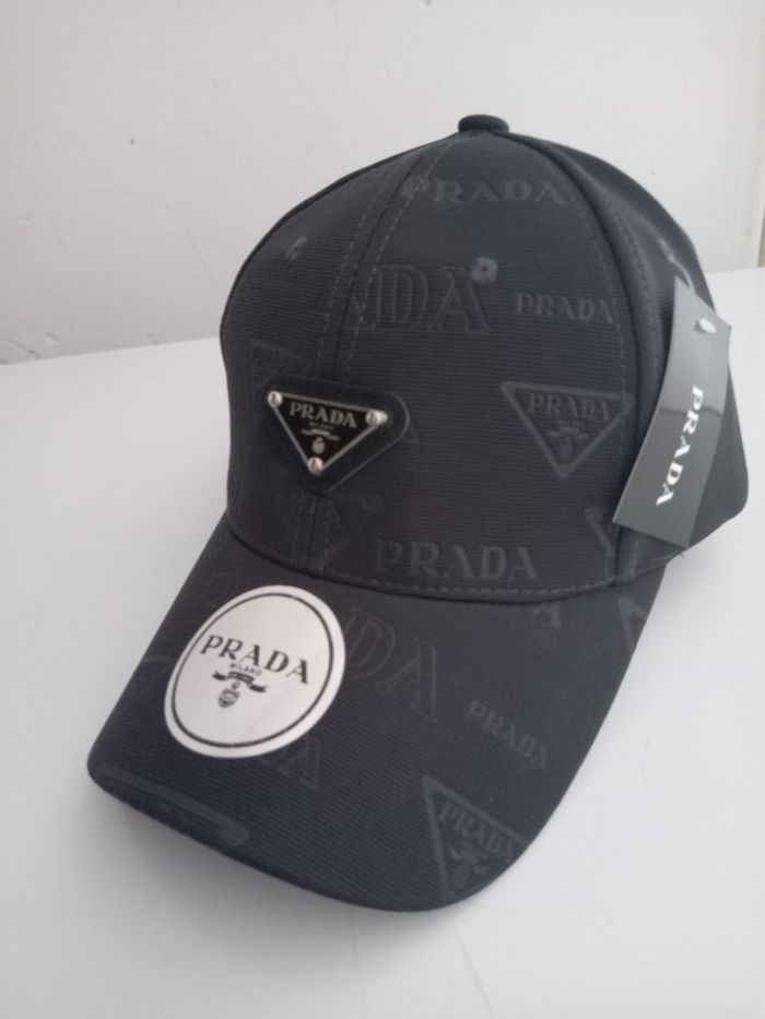 Casquette Prada