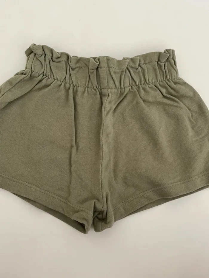 Short 18 mois