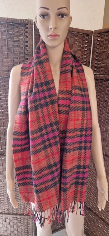 Écharpe à carreaux