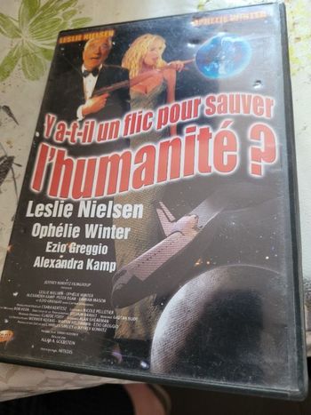 Y a t il un flic pour sauver l humanité ?