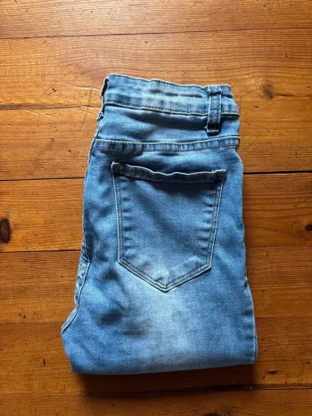 Jean bleu Redseventy – T.M / 38 – Coupe 7/8ème