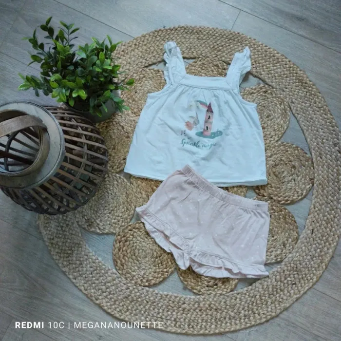 💤 Pyjama Fille 2 pièces – Taille 4 ans – H&M 💖 - photo numéro 1