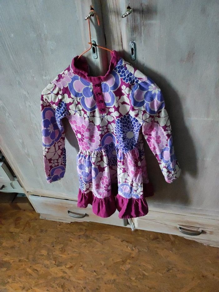 Magnifique robe fait par une couturiere