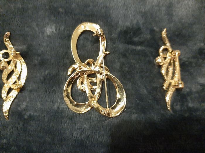 lot 3 broches métal doré - photo numéro 7