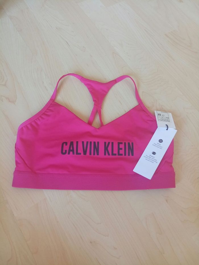 Brassière de sport Calvin Klein taille S