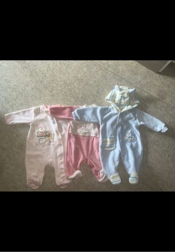 Lot de 3 grenouillères d’hiver bébé – Taille 0-3 mois
