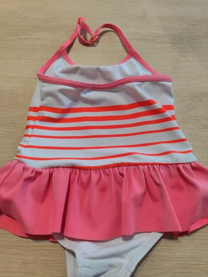Maillot de bain - photo numéro 4