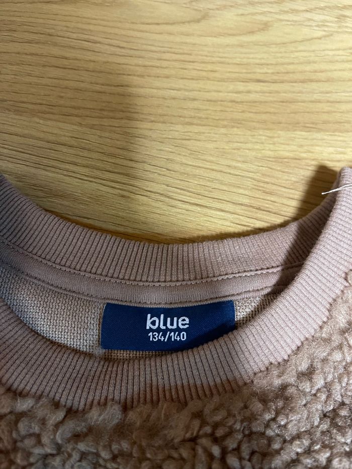 Pull garçon taille 134/140 - photo numéro 4