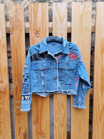 Magnifique veste en jean courte et oversize