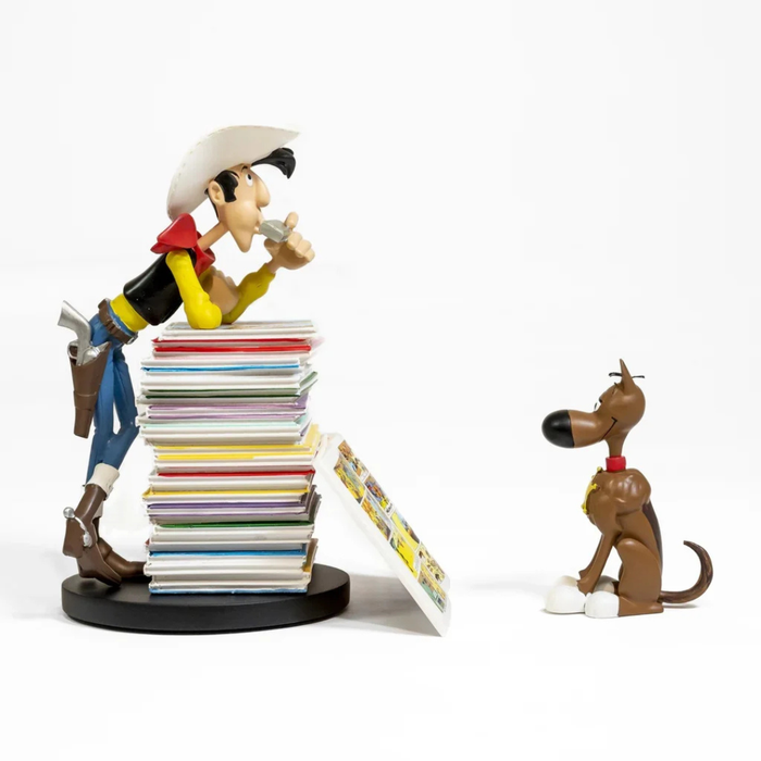 LUCKY LUKE - Lucky Luke & Rantanplan sur pile de BD - Figurine 25cm - photo numéro 7