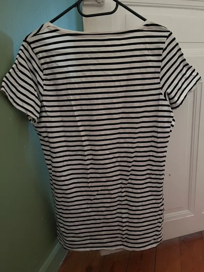 T-shirt Zeeman taille 44 - photo numéro 3