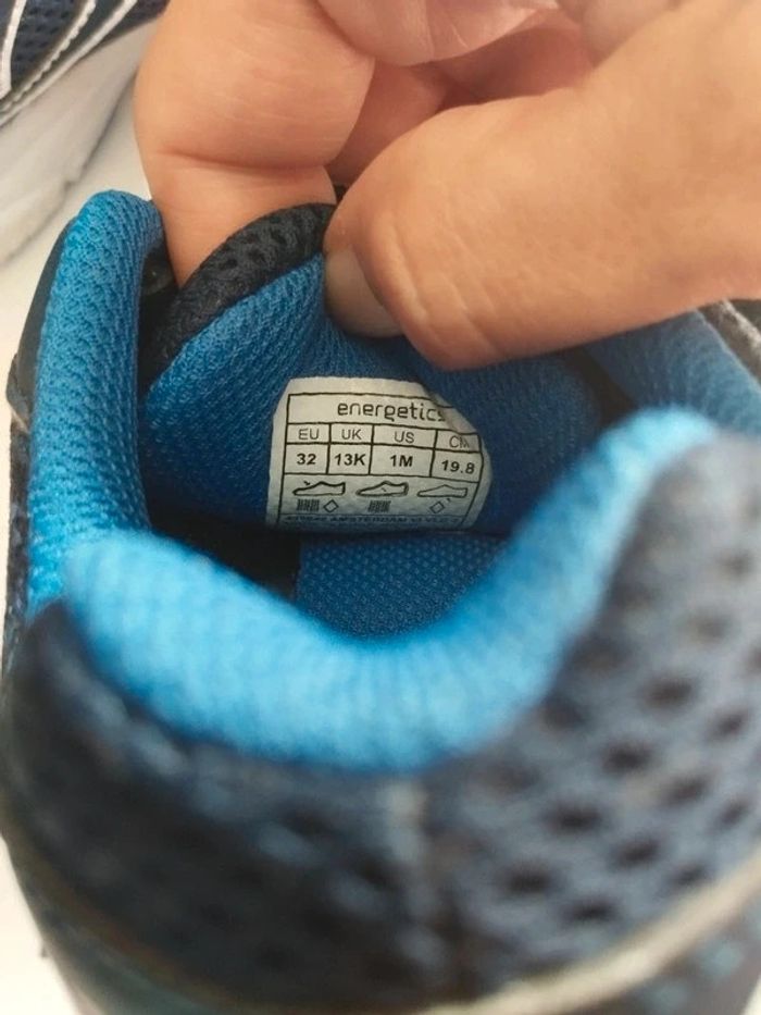 Baskets bleues - photo numéro 3