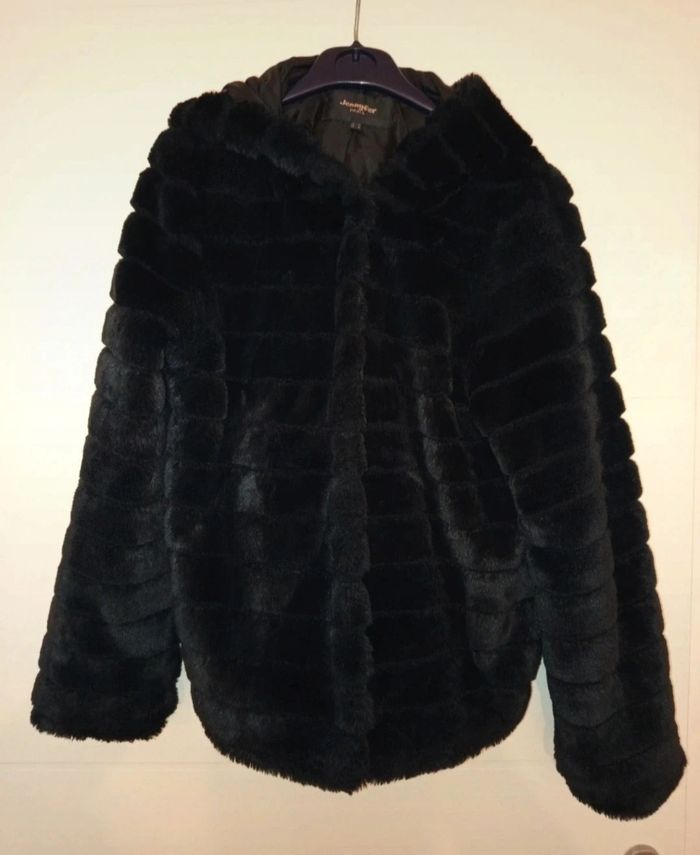 Mannteau fausse fourure - photo numéro 2