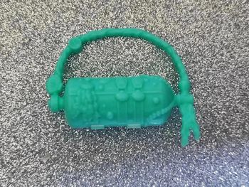 4/ accessoire Monster High sac vert bleu