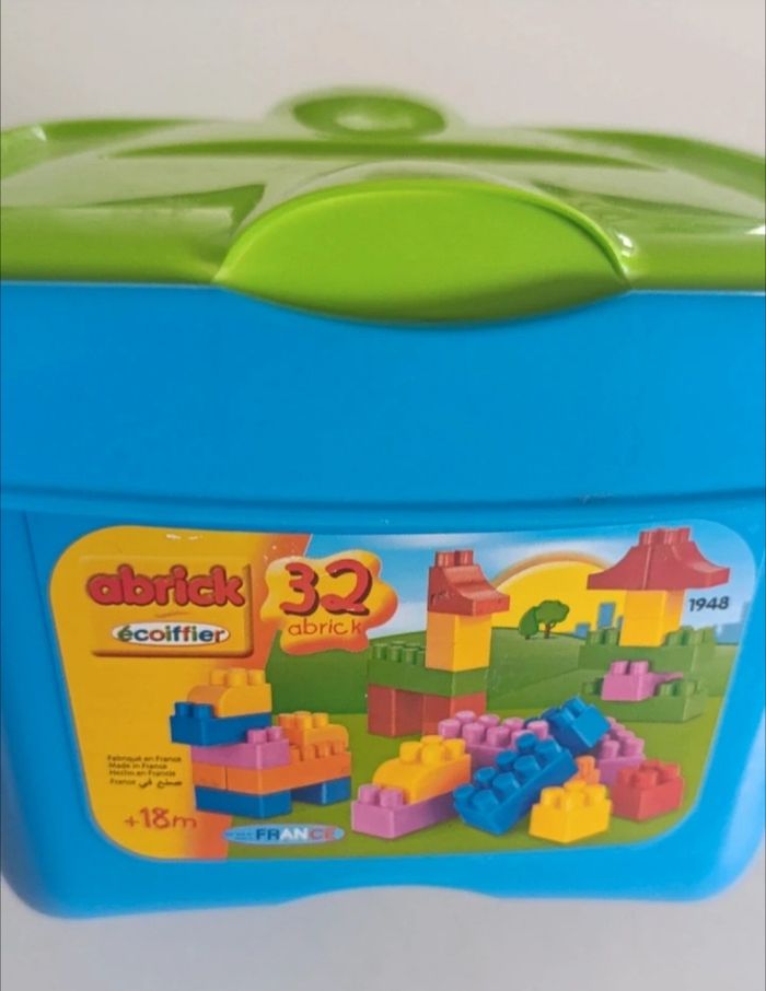 Boîte de Lego Ecoiffier 37 pieces - photo numéro 1