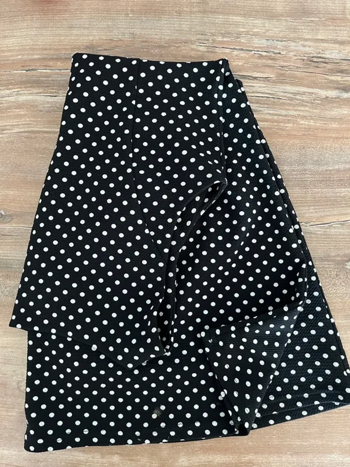Robe 👗 noir et blanc sans manche XL - photo numéro 4