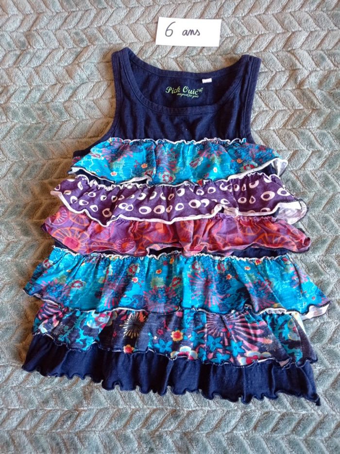 Débardeur à volants taille 6 ans