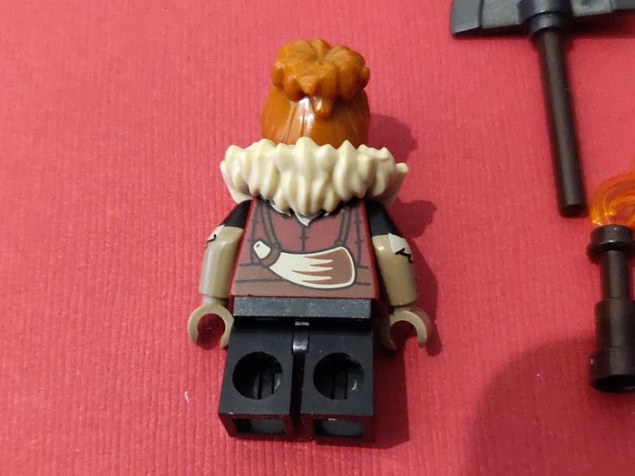 Minifig Lego Dwarf Barbarian Dungeons & Dragons et accessoires - Parfait État - avec boîte - Lego Original - photo numéro 8