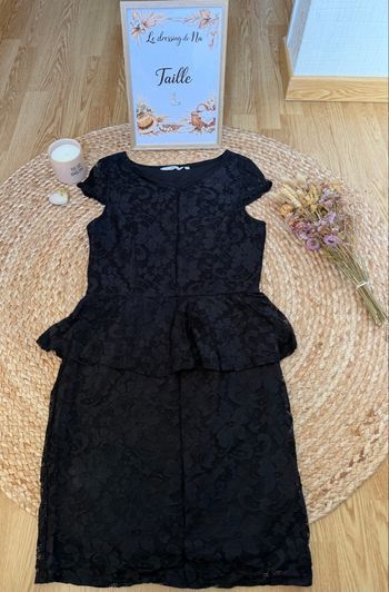 🌸 Robe doublée en dentelle noir 🌸