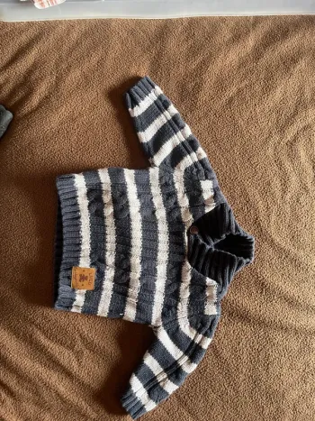 Pull bébé