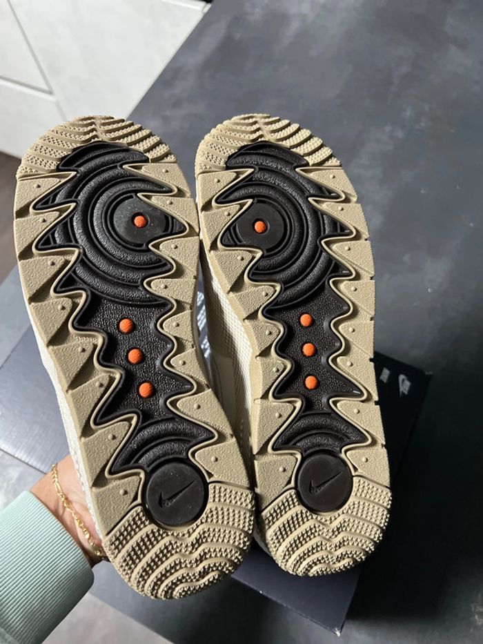 Basket Nike taille 36.5 - photo numéro 10