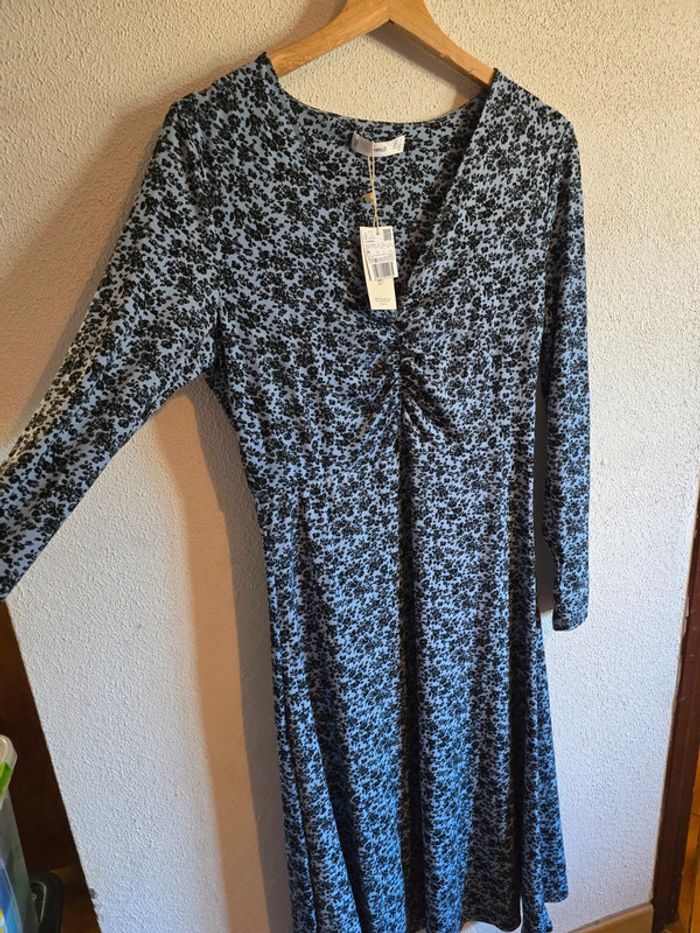 Robe midi bleue à fleur
