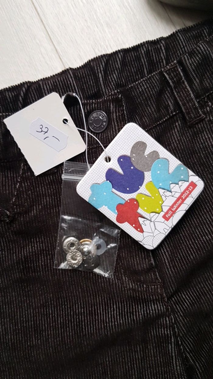 Sublime pantalon effet velours côtelé fille 5ans neuf - photo numéro 6