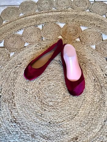 Chaussure plate velours bordeaux taille 38