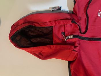 Veste à capuche Nike Sportswear rouge ❤️