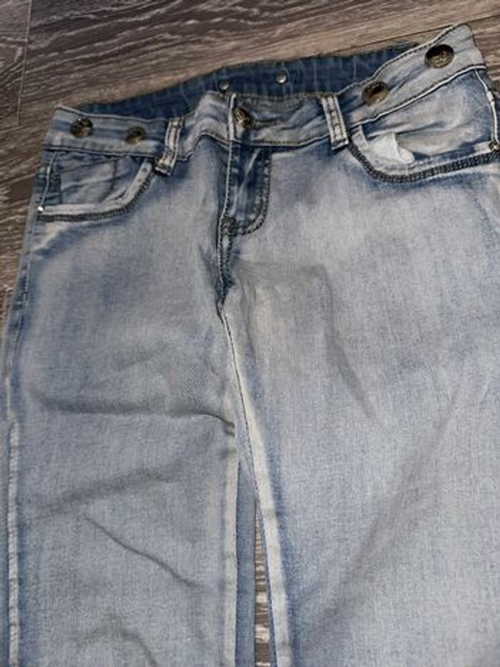 Jeans bleu clair - photo numéro 2