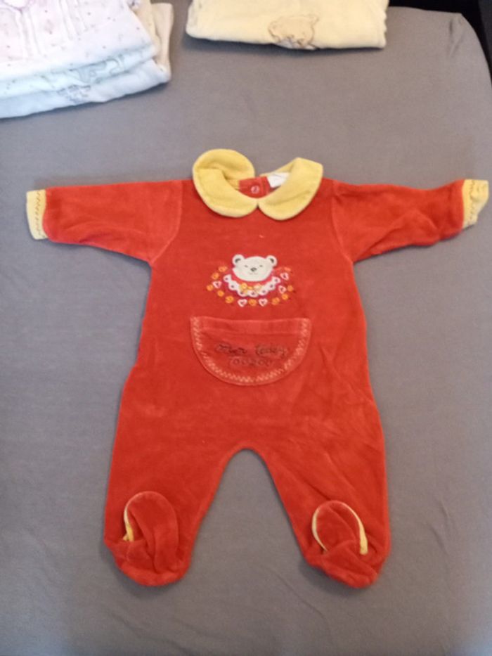 Lot de 5 pyjamas taille 1 mois - photo numéro 2