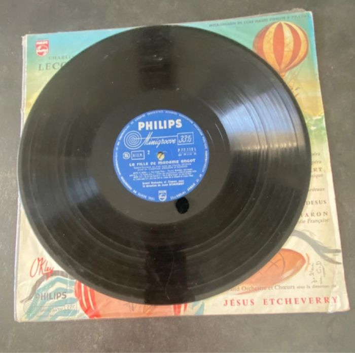 Vinyle 33 tours La fille de Madame Angot - photo numéro 3