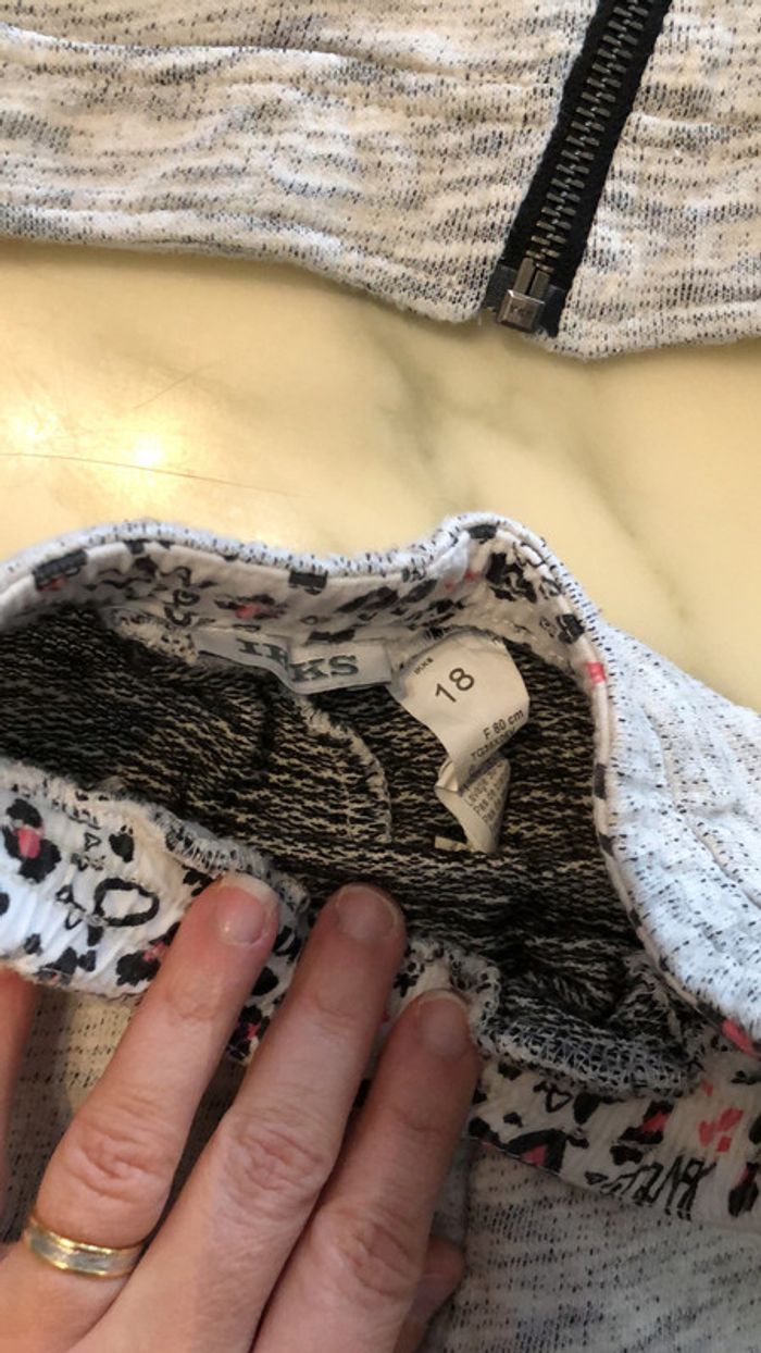 Ensemble ikks veste et pantalon 2 ans - photo numéro 3