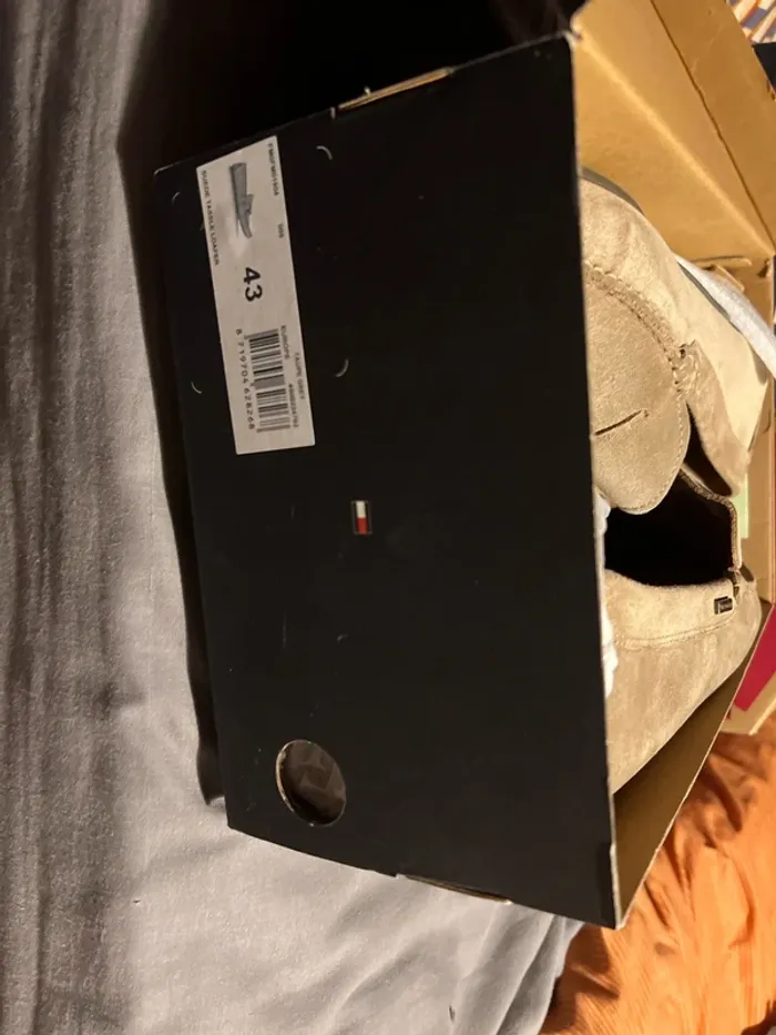 Mocassins Tommy Hiligher 2025 beige édition limitée rare - photo numéro 3
