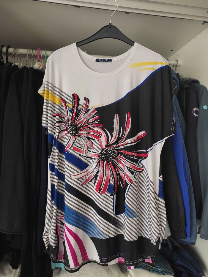 Lot vêtements femme en taille 42 et 44 - photo numéro 7