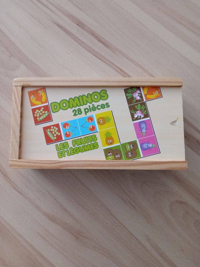 Dominos en bois