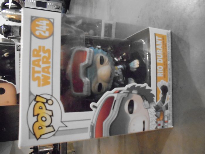 funko Pop ! Star Wars 244 Rio Durant - photo numéro 2
