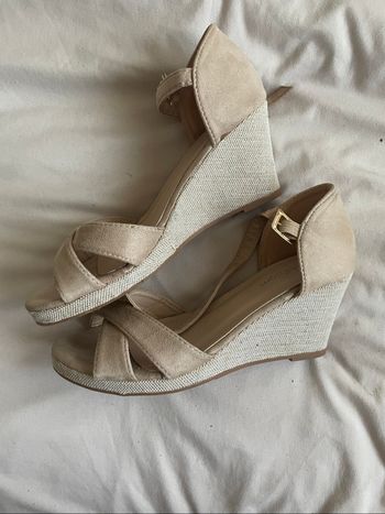 Sandales compensées