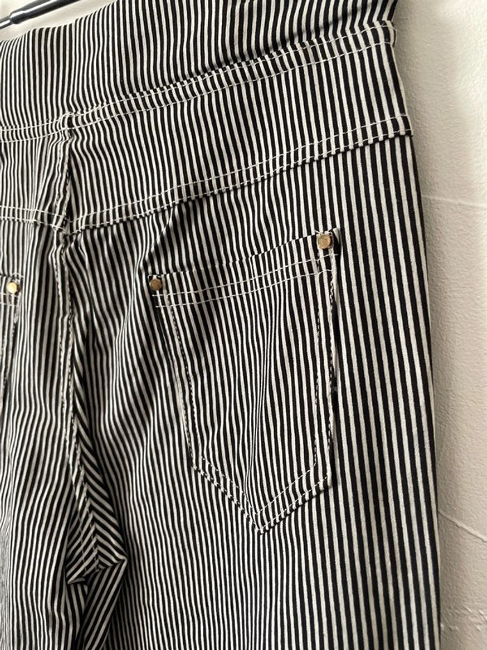 Pantalon noir à rayures 723 - photo numéro 7