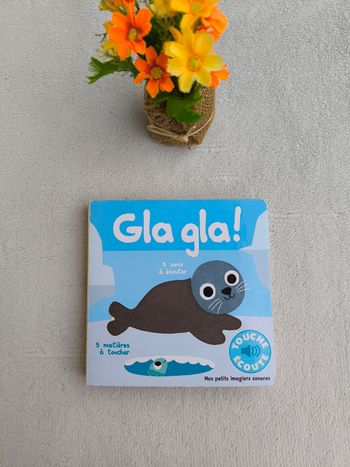 Livre sonore à toucher Gla Gla Gallimard