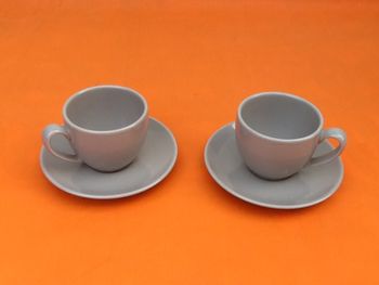 2 Tasses / Soucoupes à Café / Thé / Chocolat