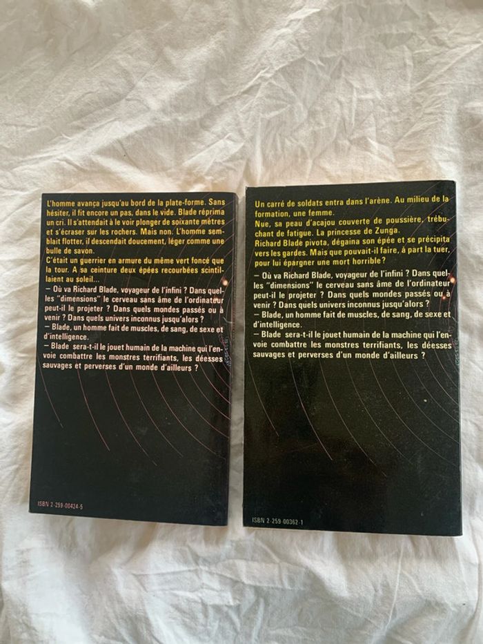 Lot de 2 livres blade - photo numéro 2