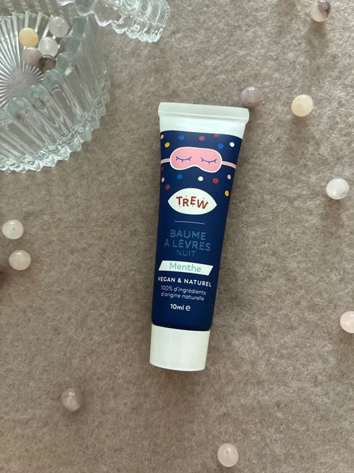 Baume à lèvres nuit menthe de Trew - photo numéro 2