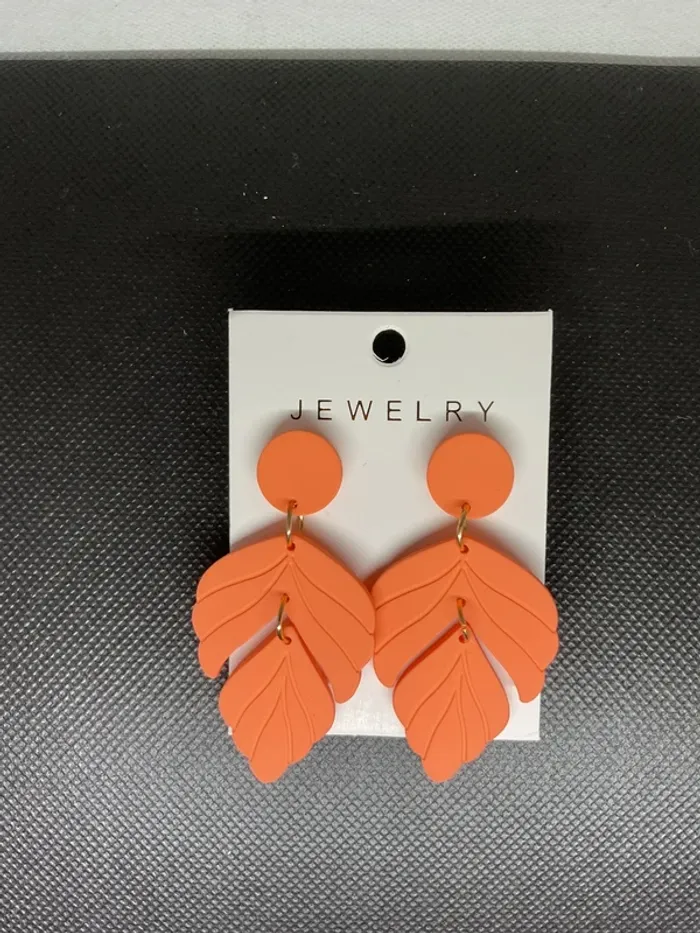 Boucles d’oreilles n°172 neuve
