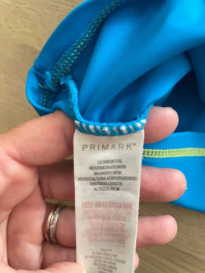 T-shirt manches courtes anti-uv primark 12/18mois - photo numéro 5