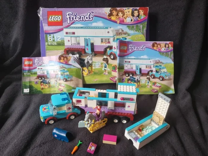Set La Remorque A Chevaux d'Emma 3186, Lego Friends